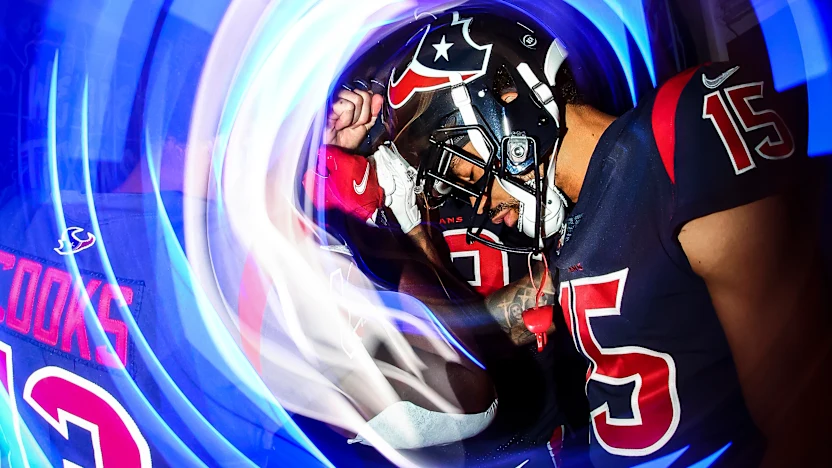 image: Gallery Best Feature Shots of 2020 - image: 