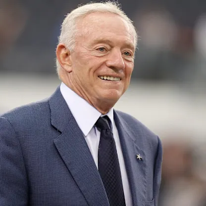 image: Moments in NFL History: Long shot pays off for 'America's Team'
