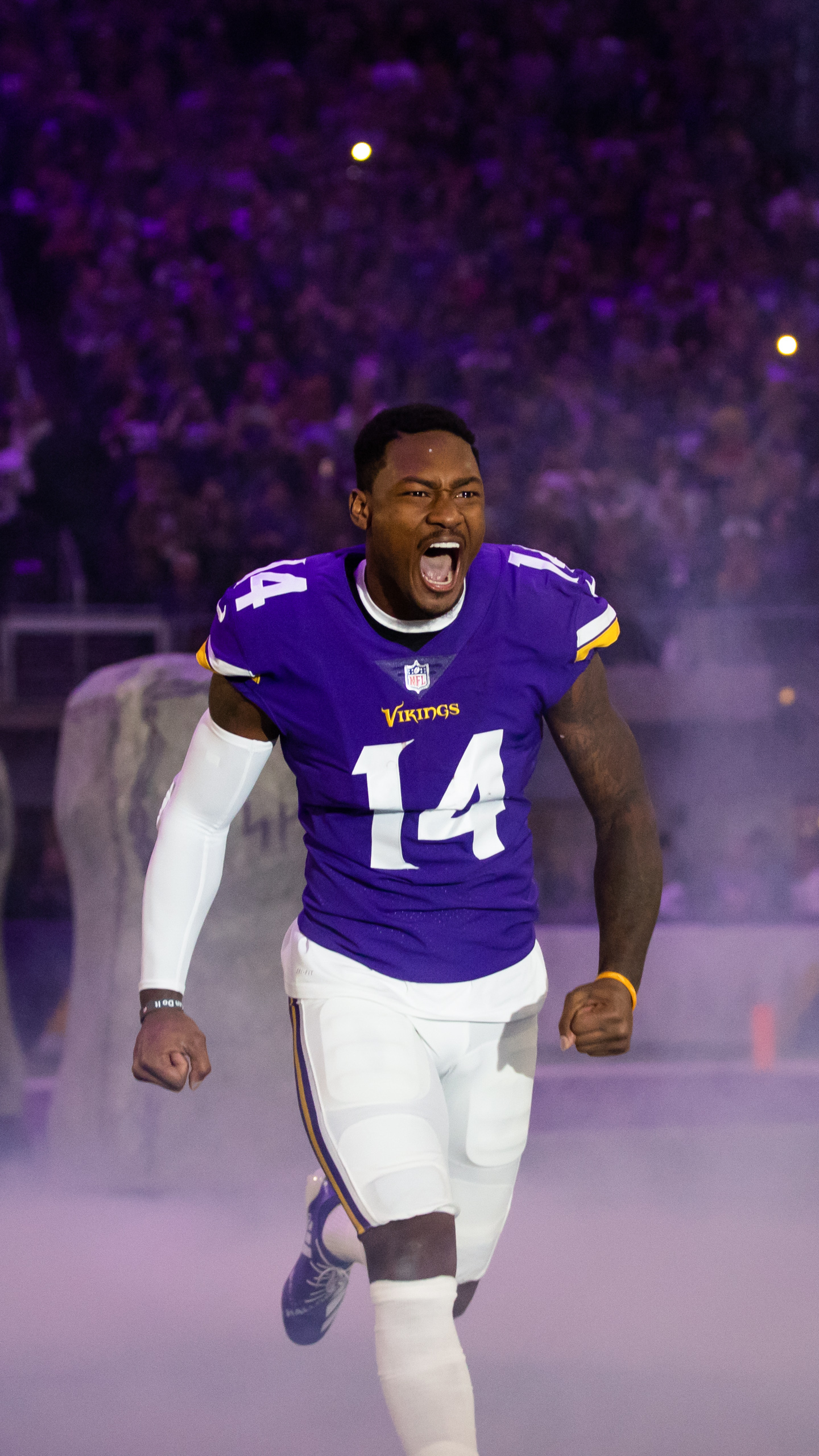 stefon diggs color rush jersey