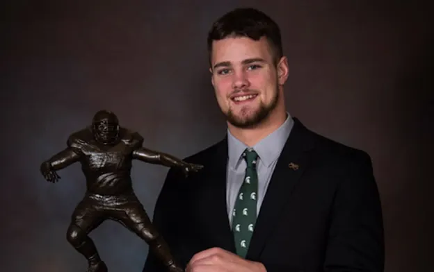 image: News Burlsworth Trophy ceremonyBTWinner