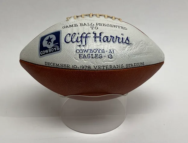 image: News Cliff Harris Collection to the HallL2020.5.6_1