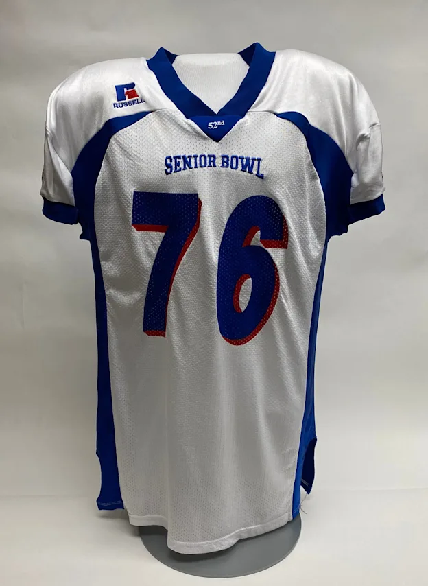 image: News Steve Hutchinson Collection to the Hall2020.11.18_1