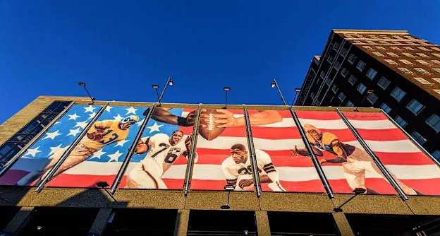 image: 4-Reintegration-of-Pro-Football-Mural-by-artist-Paul-Collins-Photo-by-Joe-Albert