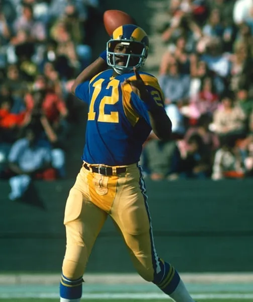 image: News National Quarterback Hall of Fame to add 4 NFL LegendsHarris600Web