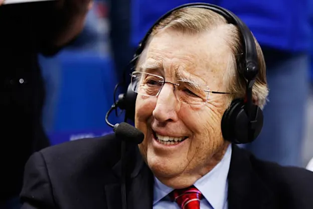 image: News HOF PARTNERS WITH VSIN TO HOST HOF VEGAS FANTASY FOOTBALL EXPERIENCE musburger-800