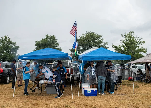 image: News Huddle Up America: At Tennessee Titans Games, the Fiercest Tailgaters Are KurdsWebKurdishTailgate