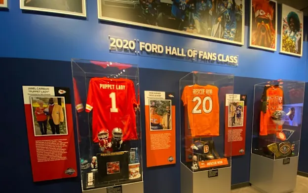image: News 6 Nominees Named for Class of 2021 Inductees to Ford Hall of FansFordHOFFansWeb