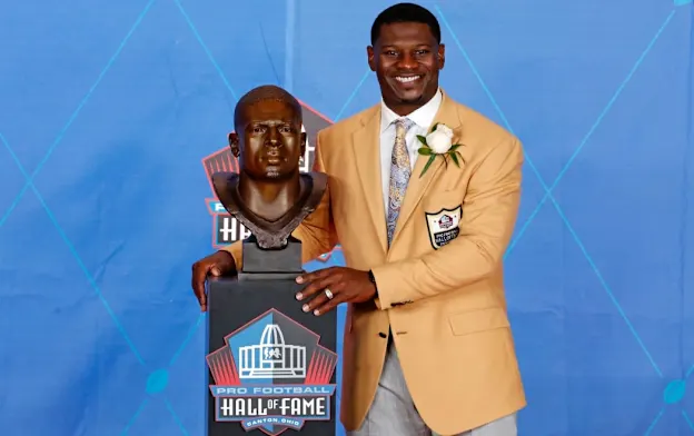 image: News June Hall of Famer Great DaysTomlinson1050WebStory