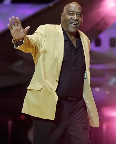 image: News Gold Jacket Attend American Bus Association Conferencekelly-leroy-800