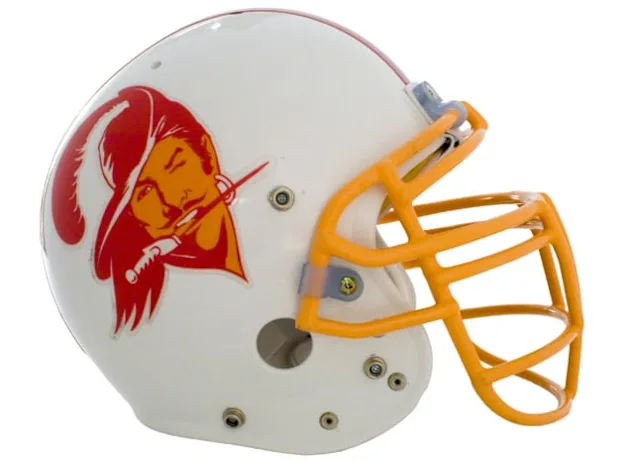 image: News Lee Roy Selmon's helmet