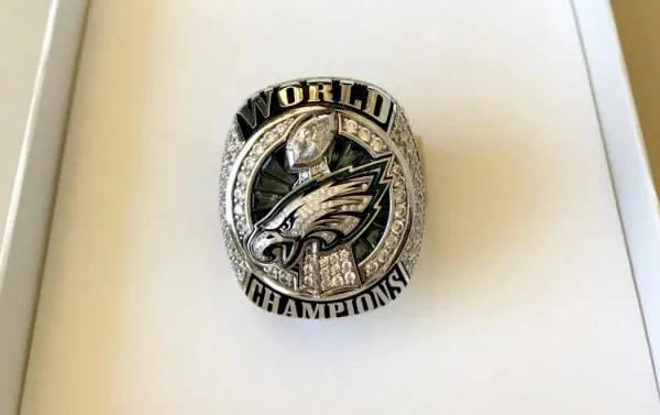 image: News Super Bowl LII Ring Arrives at HallEaglesRing600
