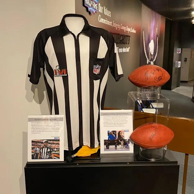 image: News Footballs Autographed by Super Bowl LVI Performers Arrive at HallSBLVIAutoWeb700.jpg