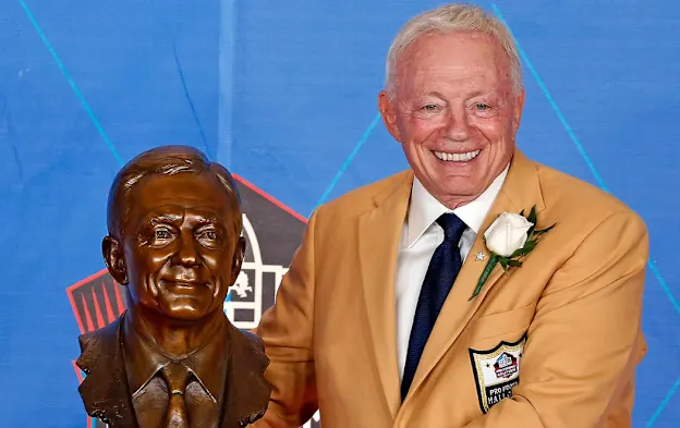 image: News Gold Jacket Spotlight: 'Football Guy' Jerry JonesJJonesWeb1050