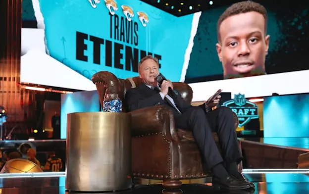 image: News Commissioner Roger Goodell's Leather Armchair On Display at HOFGoodellChair1050