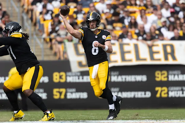 image: 3 Aaron Rodgers