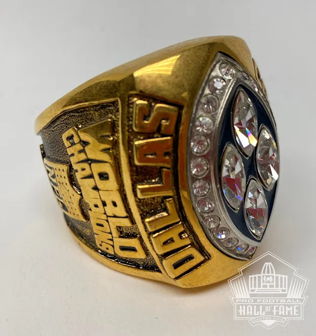 image: News Jimmy Johnson Collection to the HallL2020.4.5_3