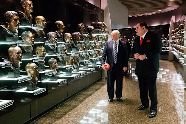 image: News FOOTBALL FAN IN CHIEF trump-hof-visit-1000