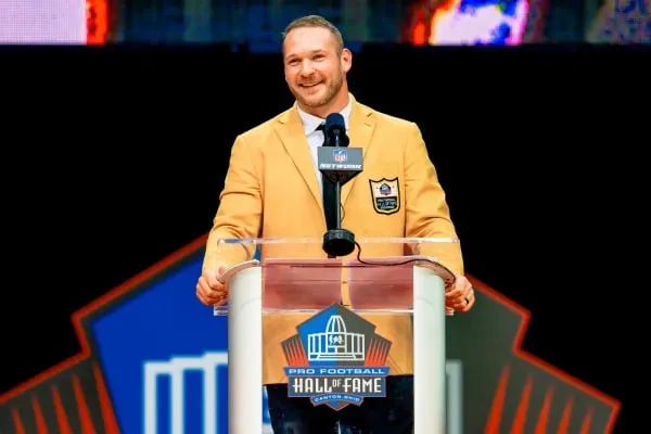 image: News 2018 Enshrinement Week Recap with HOF ExperiencesEC18Web600