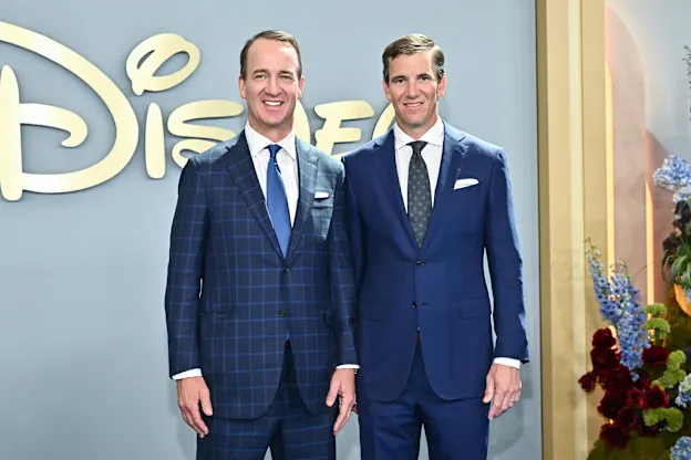image: Peyton & Eli Manning