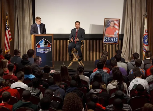 image: News Largent participates in Heart of a Hall of Famer Series