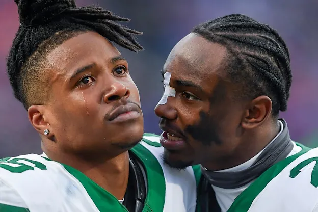 image: News Top photos of 2024 NFL season revealed in Pro Football Hall of Fame’s annual contestAdrian Kraus, Freelance/Associated Press, “Sideline Tears” photo, New York Jets at Buffalo Bills, Dec. 29, 2024.