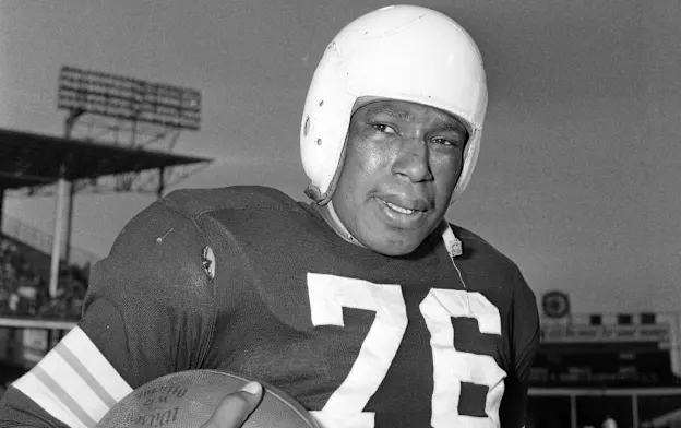 image: News PBS Documentaries to Highlight Black Players in Pro FootballMotleyWeb1050