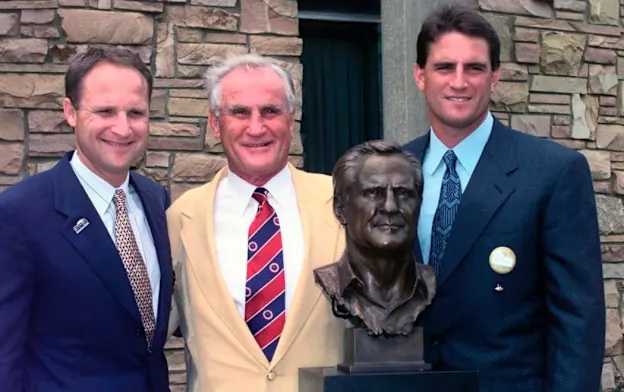 image: News Shula family making funeral plans. Public tribute on hold because of the coronavirusShulaEnshrinement1050Web