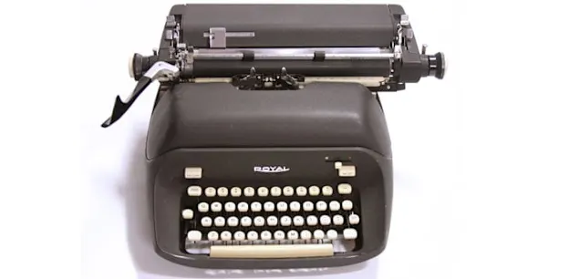 image: News Pete Rozelle's typewriter