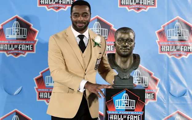 image: News Curtis Martin names his 'Mount Rushmore' of running backsMartin1050Web