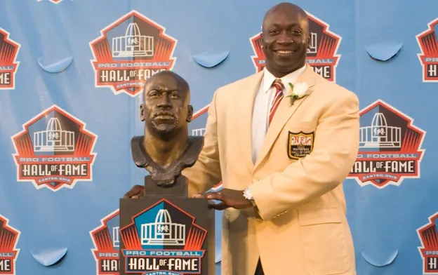 image: News From Draft 'busts' to Bronzed BustsRandle1050Web